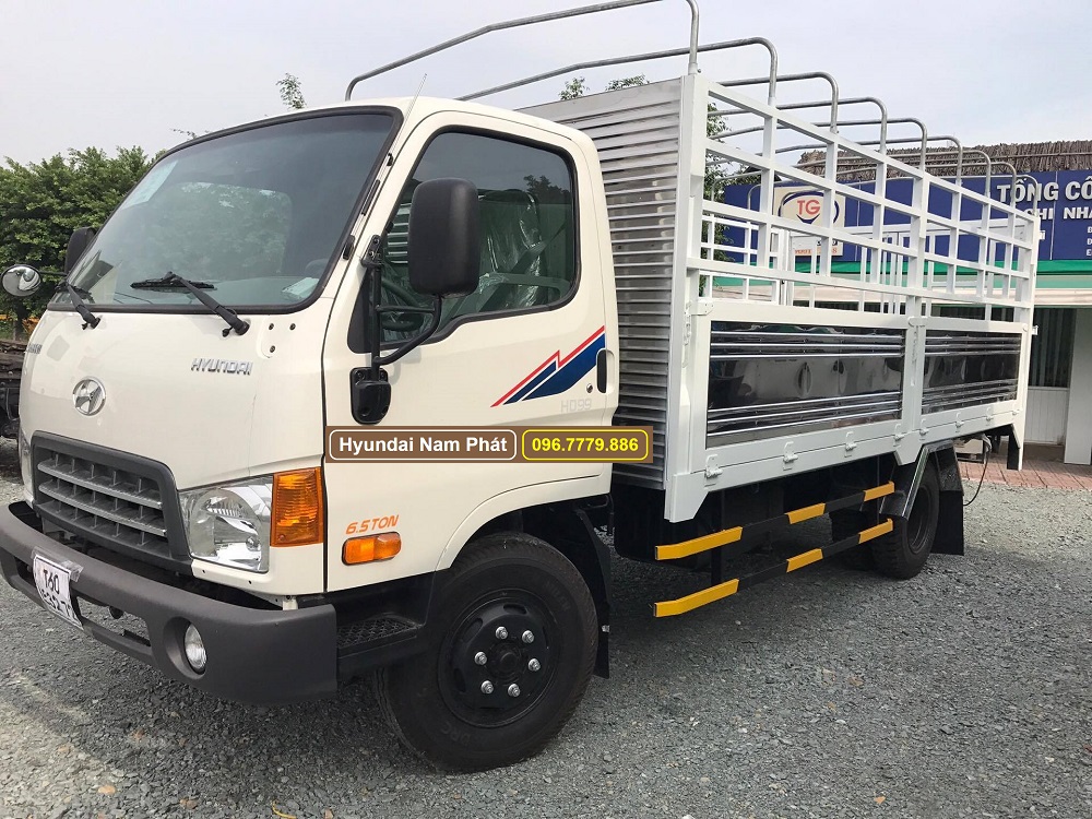 Hyundai HD99 gắn bửng nâng hạ